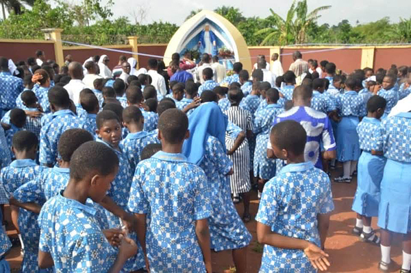 Blessing of a Marian grotto