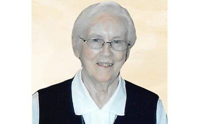 SMITH Eileen