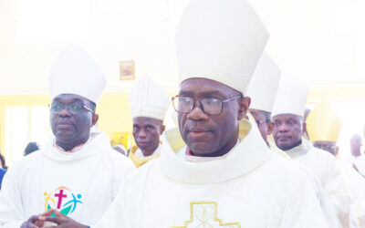 El obispo ADELAKUN entró en la casa del Padre!